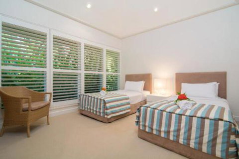 Port Douglas Mirage Villa 410 (3 BR) - Accommodation Mermaid Beach 5