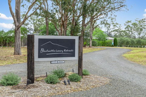 Blackwattle Luxury Retreats - Accommodation Mermaid Beach 3