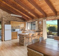 75 River Rd Tabourie Hideaway - Accommodation Mermaid Beach