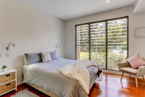 Calanthe Acreage Doonan - Accommodation Mermaid Beach 2