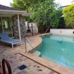 Robyns Nest Hosted Bed & Breakfast - Accommodation Mermaid Beach 0