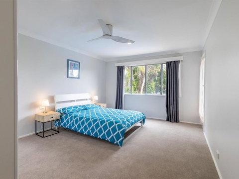 9 Pirralea Parade Fantastic Family Getaway With Pool & Boat Parking - Accommodation Mermaid Beach 3