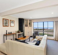 Right on the Beach at Moana - Accommodation Mermaid Beach