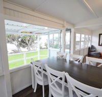 Golden Sands at Beachmere - Accommodation Mermaid Beach