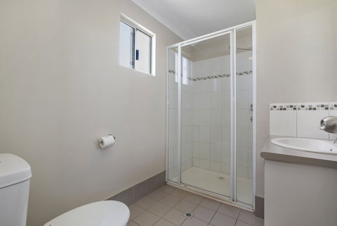 The Cove Holiday Village - Accommodation Mermaid Beach 1