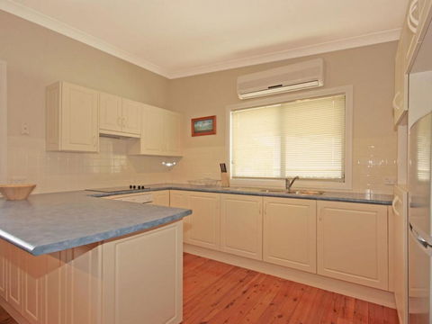 Rackham 12 - Accommodation Mermaid Beach 5
