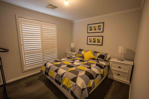 64 Marina Way Mannum - Accommodation Mermaid Beach 4