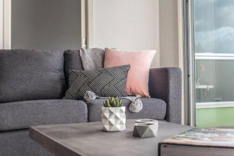 Marina View Apartment - Accommodation Mermaid Beach 2