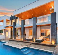 Opulent Oasis - Accommodation Mermaid Beach