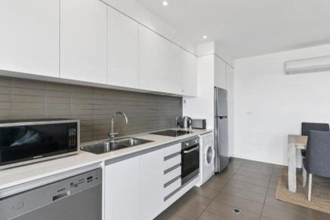 WATERFRONT SEVEN In The Heart Of Lorne - Accommodation Mermaid Beach 4