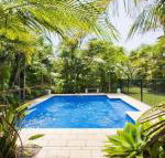 Beachfront Pool House Absolute beachfront - Accommodation Mermaid Beach