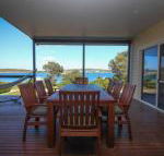 Waterfront on Osprey - Accommodation Mermaid Beach