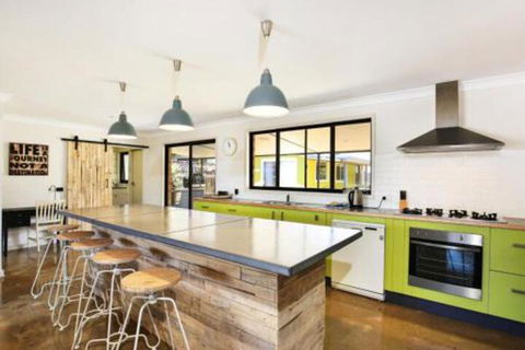 Aloha Pet & Family Friendly 10 Min Walk To Beach - Accommodation Mermaid Beach 5