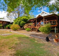 Sunnyhurst Chalets Rural Stay - Accommodation Mermaid Beach