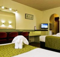 Classic Twin bed Room 1 in Oakleigh - Accommodation Mermaid Beach