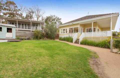 BEACHSIDE GETAWAY DROMANA - Accommodation Mermaid Beach 6