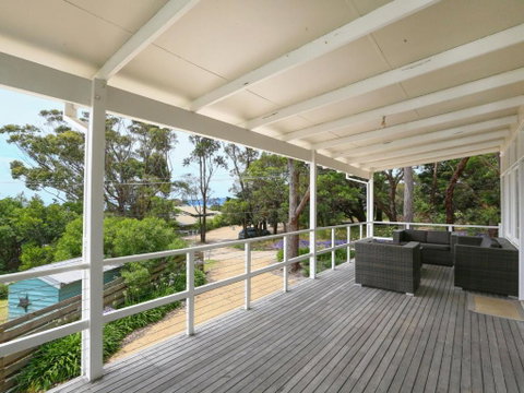 DROMANA BEACH SHACK... - Accommodation Mermaid Beach 6