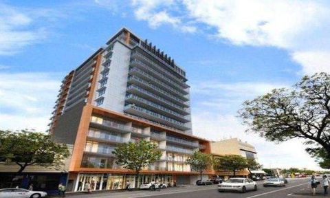 RNR Light Square - Accommodation Mermaid Beach 7