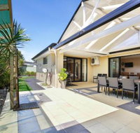 Sandy Bottom Pet Friendly 3 Min Walk to Beach - Accommodation Mermaid Beach