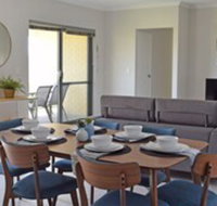The Kingsley's Place Piara Waters - Accommodation Mermaid Beach