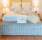 Farm  Co sy - Accommodation Mermaid Beach