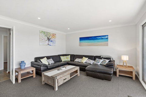 Government Road 65 - Accommodation Mermaid Beach 7