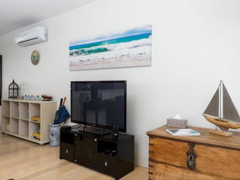 Piana Apartment Two :: Jervis Bay Rentals - Accommodation Mermaid Beach 5