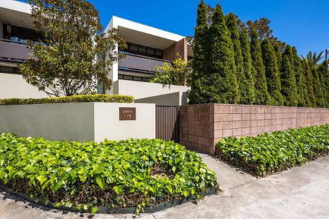 Piana Apartment Two :: Jervis Bay Rentals - Accommodation Mermaid Beach 0