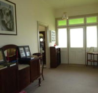 Claremont Farmhouse - Accommodation Mermaid Beach