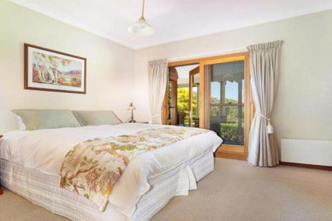 Jaspers Brush Tranquil Gardens & Stunning Views - Accommodation Mermaid Beach 7