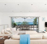 Jacaranda Blue at Corlette - Accommodation Mermaid Beach