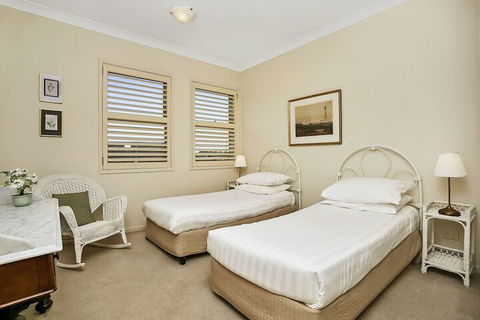 HC102 Karrabee Avenue Huntleys Cove - Accommodation Mermaid Beach 6