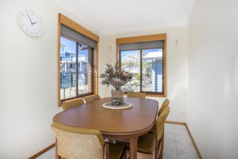 Wooroonga Crescent 9 Kioloa NSW 2539 - Accommodation Mermaid Beach 7