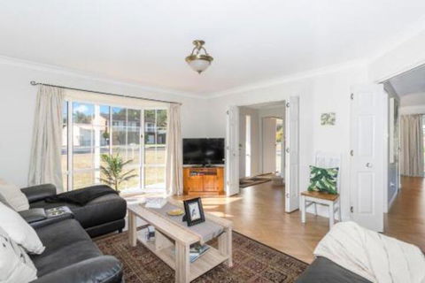 Macleay Street 23 Narrawallee - Accommodation Mermaid Beach 0