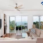 Embracing DutchiesatNelsons Bay - Accommodation Mermaid Beach 0