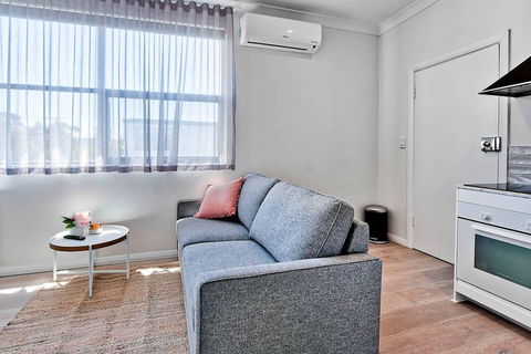 1 Bedroom Apt With Air Conditioning In Plympton - Accommodation Mermaid Beach 6