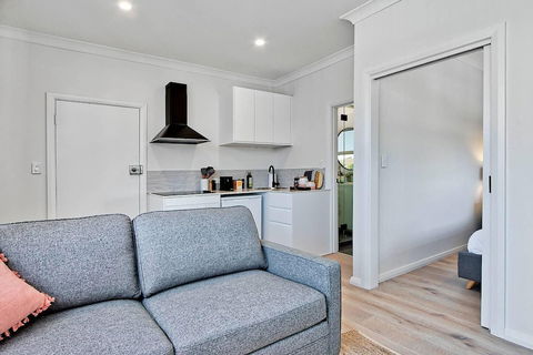 1 Bedroom Apt With Air Conditioning In Plympton - Accommodation Mermaid Beach 5
