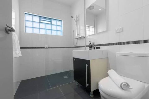 Spacious 3bedrooms Big House@mitcham - Accommodation Mermaid Beach 7