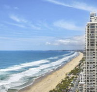 Oceanfront in Surfers Paradise Retreat - Accommodation Mermaid Beach