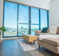 Stunning Waterview Stylish Waterfront Apt In WWP - Accommodation Mermaid Beach