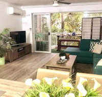 Newly Renovated Unit 250m To The Beach - Accommodation Mermaid Beach