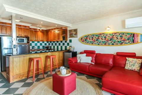 Spacious 2 Bedroom Apartment With Panoramic Views - Accommodation Mermaid Beach 0