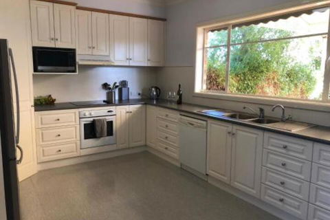Pleasant View - Accommodation Mermaid Beach 5