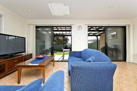 Close To Beaches & Local Attractions! - Accommodation Mermaid Beach 7