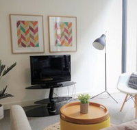 Luxury 1 Bedroom 1 Study With 1 Parking - Accommodation Mermaid Beach