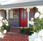 Baronet B  B - Accommodation Mermaid Beach