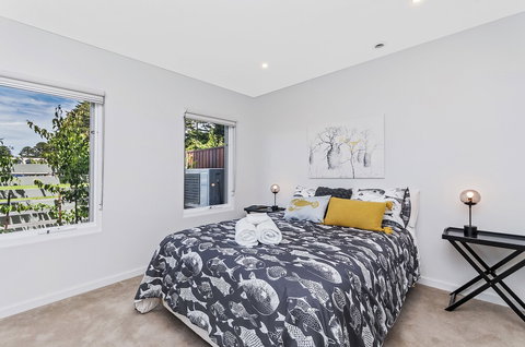 Absolute - Accommodation Mermaid Beach 2