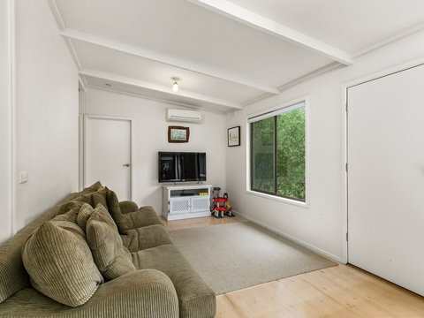 Hidden Escape Free Wifi & Foxtel Surfside PET Friendly - Accommodation Mermaid Beach 6