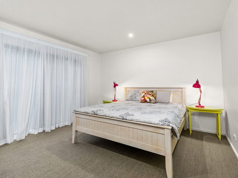 Hidden Escape Free Wifi & Foxtel Surfside PET Friendly - Accommodation Mermaid Beach 1