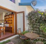 SEAVIEWS MORNINGTON.... - Accommodation Mermaid Beach
